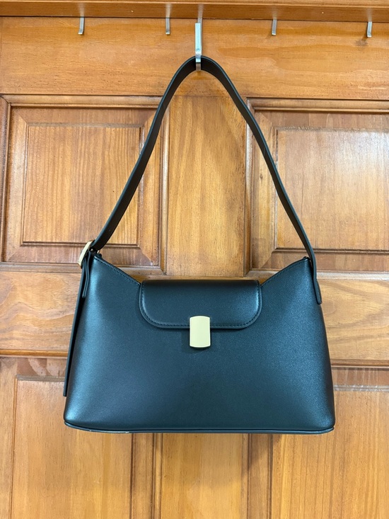 Old Navy Handbags - Classic Black Shoulder Bag with Gold Hardware